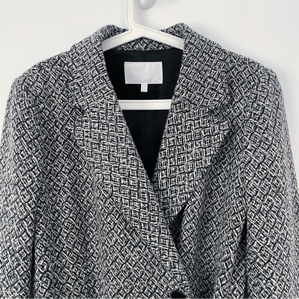 Joseph White & Black Wool Herringbone Coat  size 8 - Picture 9 of 15